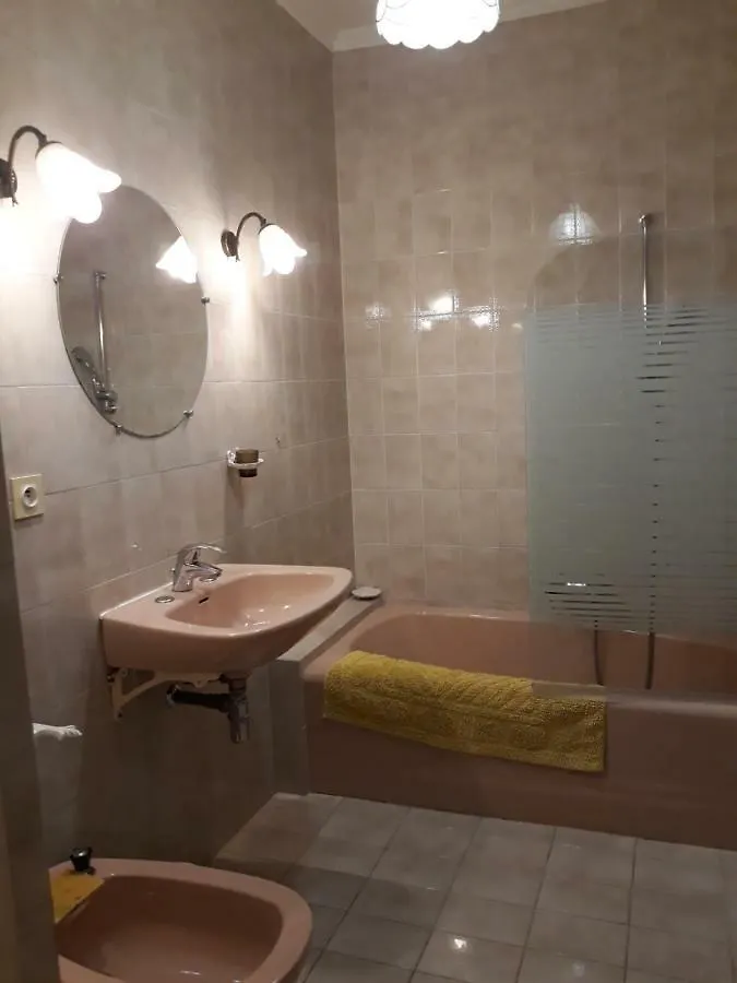 Appartement Le Mas Des Cigales Menton Apartment